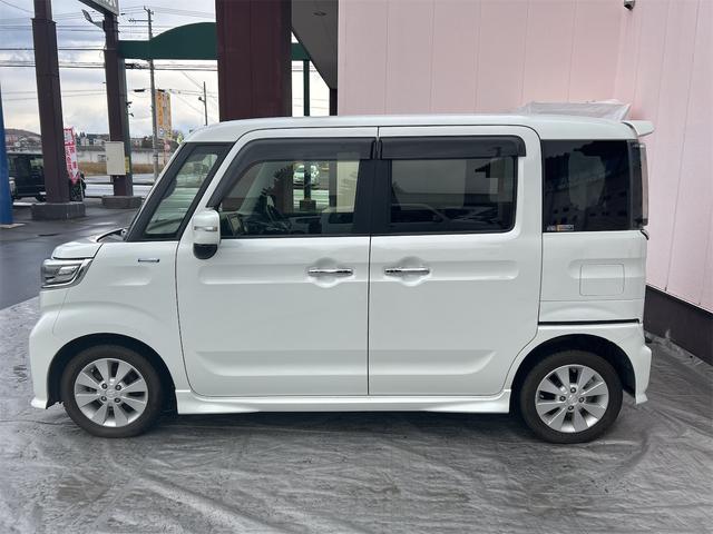 スペーシアカスタム ハイブリッドXS 全周囲カメラ 両側電動スライドドア ナビ クリアランスソナー レーンアシスト 衝突被害軽減システム オートライト スマートキー アイドリングストップ 電動格納ミラー シートヒーター ベンチシート(7枚目)