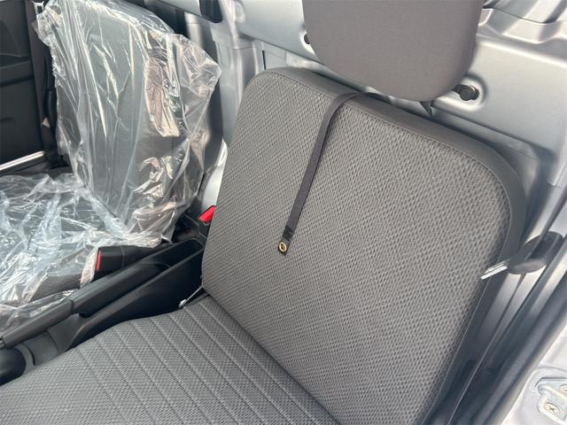 ハイゼットトラック スタンダード　４ＷＤ　ＣＶＴ　衝突被害軽減システム　クリアランスソナー　オートライト　アルミホイール　ＥＳＣ　エアコン　運転席エアバッグ（24枚目）