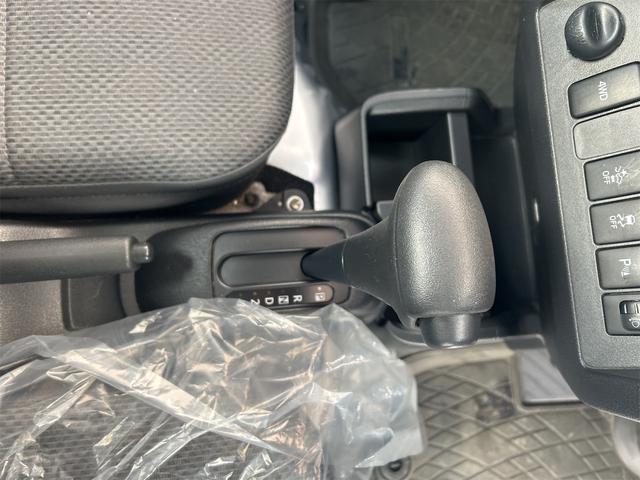ハイゼットトラック スタンダード　４ＷＤ　ＣＶＴ　衝突被害軽減システム　クリアランスソナー　オートライト　アルミホイール　ＥＳＣ　エアコン　運転席エアバッグ（50枚目）