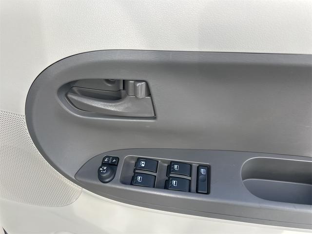 タント Ｘ　ＳＡＩＩＩ　４ＷＤ　バックカメラ　両側スライド・片側電動　ナビ　クリアランスソナー　衝突被害軽減システム　オートマチックハイビーム　オートライト　スマートキー　アイドリングストップ　電動格納ミラー　シートヒーター（11枚目）