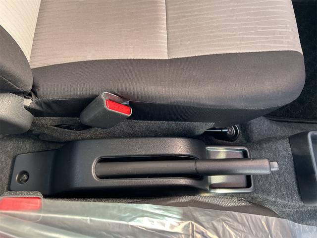 ミライース Ｘ　ＳＡＩＩＩ　４ＷＤ　ドライブレコーダー　ＥＴＣ　クリアランスソナー　衝突被害軽減システム　オートマチックハイビーム　キーレスエントリー　アイドリングストップ　電動格納ミラー　ＣＶＴ　ＥＳＣ　ＣＤ（11枚目）