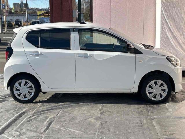 ミライース Ｘ　ＳＡＩＩＩ　４ＷＤ　ドライブレコーダー　ＥＴＣ　クリアランスソナー　衝突被害軽減システム　オートマチックハイビーム　キーレスエントリー　アイドリングストップ　電動格納ミラー　ＣＶＴ　ＥＳＣ　ＣＤ（17枚目）