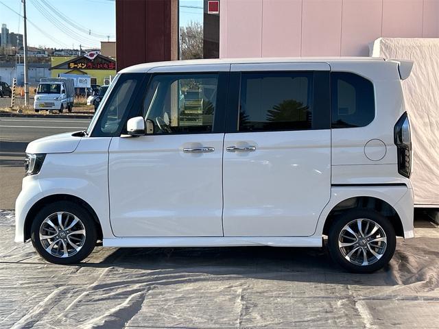 Ｎ－ＢＯＸカスタム Ｌ　４ＷＤ　ＥＴＣ　バックカメラ　両側スライド・片側電動　ナビ　クリアランスソナー　オートクルーズコントロール　レーンアシスト　衝突被害軽減システム　オートライト　スマートキー　アイドリングストップ（20枚目）
