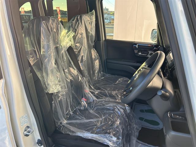 Ｎ－ＢＯＸカスタム Ｌ　４ＷＤ　ＥＴＣ　バックカメラ　両側スライド・片側電動　ナビ　クリアランスソナー　オートクルーズコントロール　レーンアシスト　衝突被害軽減システム　オートライト　スマートキー　アイドリングストップ（60枚目）