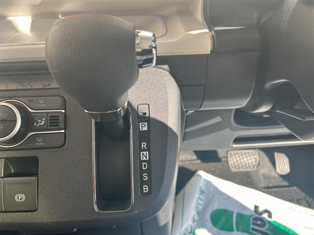 ムーヴキャンバス ストライプスＧ　４ＷＤ　ドライブレコーダー　バックカメラ　両側電動スライドドア　ナビ　クリアランスソナー　衝突被害軽減システム　オートライト　ＬＥＤヘッドランプ　スマートキー　アイドリングストップ　電動格納ミラー（9枚目）