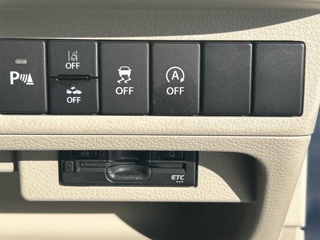アルトラパン モード　ＥＴＣ　全周囲カメラ　ナビ　クリアランスソナー　レーンアシスト　衝突被害軽減システム　オートライト　ＨＩＤ　スマートキー　アイドリングストップ　電動格納ミラー　シートヒーター　ベンチシート　ＣＶＴ（7枚目）