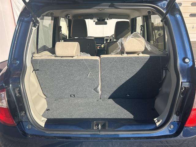 アルトラパン モード　ＥＴＣ　全周囲カメラ　ナビ　クリアランスソナー　レーンアシスト　衝突被害軽減システム　オートライト　ＨＩＤ　スマートキー　アイドリングストップ　電動格納ミラー　シートヒーター　ベンチシート　ＣＶＴ（22枚目）