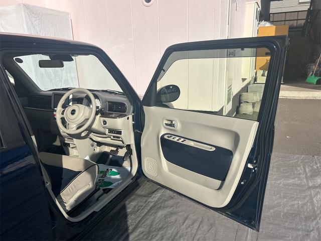 アルトラパン モード　ＥＴＣ　全周囲カメラ　ナビ　クリアランスソナー　レーンアシスト　衝突被害軽減システム　オートライト　ＨＩＤ　スマートキー　アイドリングストップ　電動格納ミラー　シートヒーター　ベンチシート　ＣＶＴ（43枚目）