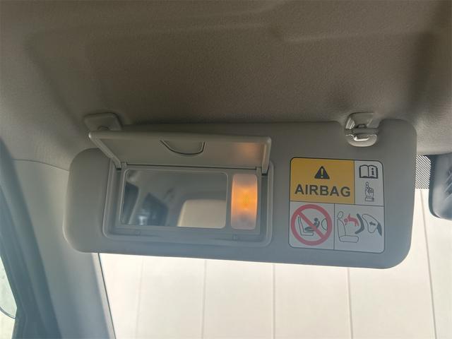 アルトラパン モード　ＥＴＣ　全周囲カメラ　ナビ　クリアランスソナー　レーンアシスト　衝突被害軽減システム　オートライト　ＨＩＤ　スマートキー　アイドリングストップ　電動格納ミラー　シートヒーター　ベンチシート　ＣＶＴ（54枚目）