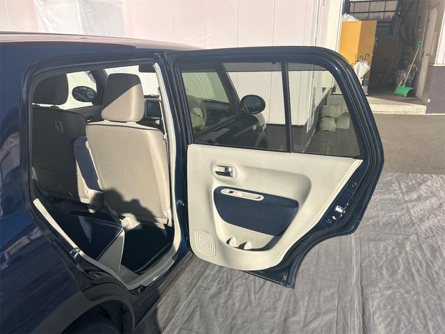 アルトラパン モード　ＥＴＣ　全周囲カメラ　ナビ　クリアランスソナー　レーンアシスト　衝突被害軽減システム　オートライト　ＨＩＤ　スマートキー　アイドリングストップ　電動格納ミラー　シートヒーター　ベンチシート　ＣＶＴ（56枚目）