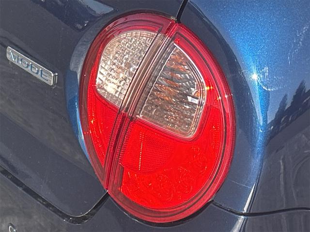 アルトラパン モード　ＥＴＣ　全周囲カメラ　ナビ　クリアランスソナー　レーンアシスト　衝突被害軽減システム　オートライト　ＨＩＤ　スマートキー　アイドリングストップ　電動格納ミラー　シートヒーター　ベンチシート　ＣＶＴ（63枚目）