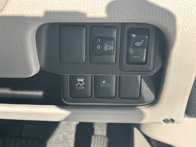 デイズ X 全周囲カメラ 衝突被害軽減システム スマートキー アイドリングストップ 電動格納ミラー シートヒーター ベンチシート CVT ESC CD ミュージックプレイヤー接続可 エアコン パワーウィンドウ(9枚目)