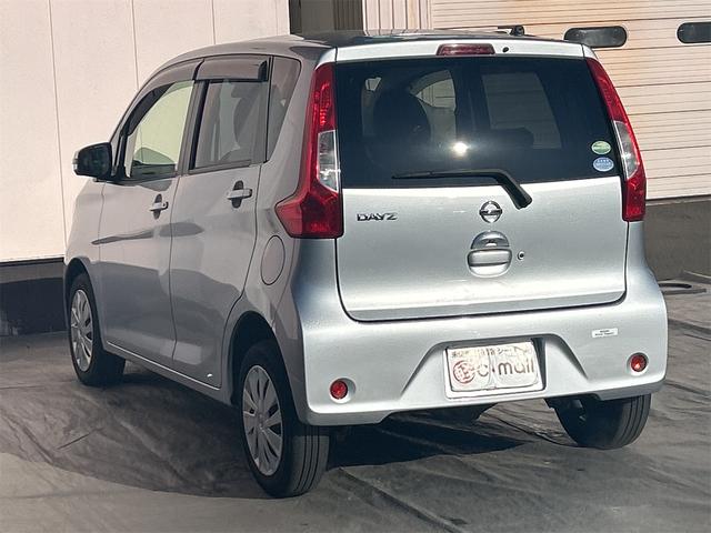 デイズ X 全周囲カメラ 衝突被害軽減システム スマートキー アイドリングストップ 電動格納ミラー シートヒーター ベンチシート CVT ESC CD ミュージックプレイヤー接続可 エアコン パワーウィンドウ(21枚目)