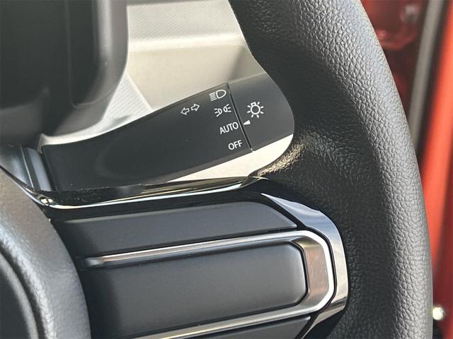 スペーシア ハイブリッドＧ　４ＷＤ　両側スライドドア　クリアランスソナー　衝突被害軽減システム　オートライト　ＬＥＤヘッドランプ　スマートキー　アイドリングストップ　電動格納ミラー　シートヒーター　ベンチシート　ＣＶＴ（10枚目）