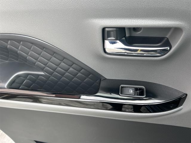 タント カスタムＸセレクション　４ＷＤ　ドライブレコーダー　バックカメラ　両側電動スライドドア　ナビ　クリアランスソナー　衝突被害軽減システム　オートライト　スマートキー　アイドリングストップ　電動格納ミラー　シートヒーター（38枚目）