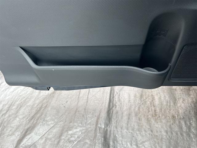 タント カスタムＸセレクション　４ＷＤ　ドライブレコーダー　バックカメラ　両側電動スライドドア　ナビ　クリアランスソナー　衝突被害軽減システム　オートライト　スマートキー　アイドリングストップ　電動格納ミラー　シートヒーター（39枚目）