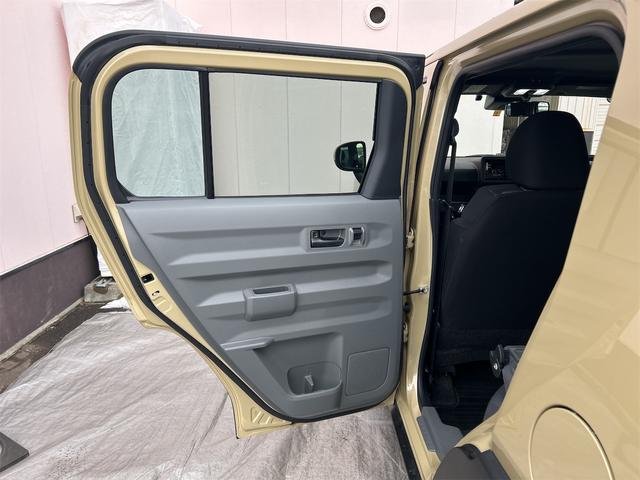 タフト Ｘ　クリアランスソナー　衝突被害軽減システム　オートライト　スマートキー　アイドリングストップ　電動格納ミラー　サンルーフ　ＣＶＴ　ＡＢＳ　ＥＳＣ　ＣＤ　ミュージックプレイヤー接続可　エアコン（30枚目）