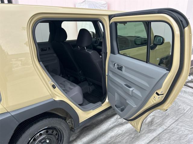 タフト Ｘ　クリアランスソナー　衝突被害軽減システム　オートライト　スマートキー　アイドリングストップ　電動格納ミラー　サンルーフ　ＣＶＴ　ＡＢＳ　ＥＳＣ　ＣＤ　ミュージックプレイヤー接続可　エアコン（54枚目）