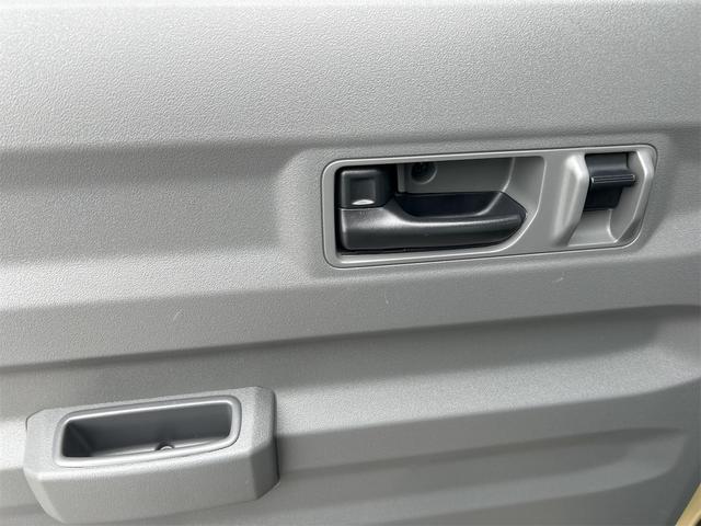 タフト Ｇターボ　ドライブレコーダー　バックカメラ　ナビ　クリアランスソナー　オートクルーズコントロール　衝突被害軽減システム　オートライト　スマートキー　アイドリングストップ　電動格納ミラー　シートヒーター（33枚目）