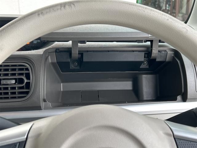 タント Ｘ　４ＷＤ　バックカメラ　両側スライド・片側電動　ナビ　オートライト　スマートキー　アイドリングストップ　電動格納ミラー　シートヒーター　ベンチシート　ＣＶＴ　ＥＳＣ　アルミホイール　エアコン（10枚目）