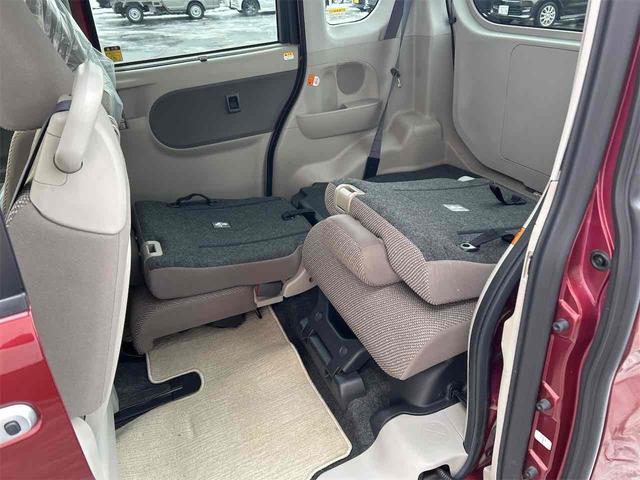 タント Ｘ　４ＷＤ　バックカメラ　両側スライド・片側電動　ナビ　オートライト　スマートキー　アイドリングストップ　電動格納ミラー　シートヒーター　ベンチシート　ＣＶＴ　ＥＳＣ　アルミホイール　エアコン（33枚目）