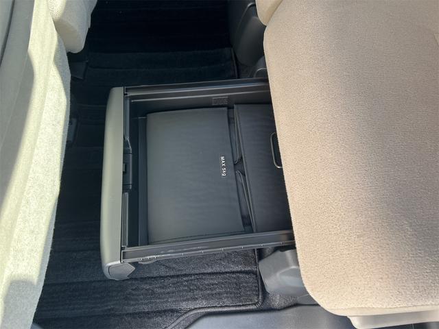 ムーヴキャンバス ＧメイクアップＶＳ　ＳＡＩＩＩ　４ＷＤ　ドライブレコーダー　全周囲カメラ　両側電動スライドドア　ナビ　ＴＶ　クリアランスソナー　衝突被害軽減システム　オートマチックハイビーム　オートライト　スマートキー　アイドリングストップ（20枚目）