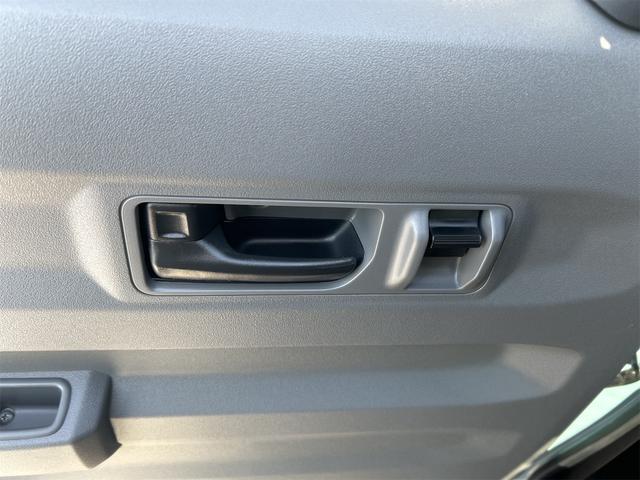 タフト Ｇ　バックカメラ　ナビ　クリアランスソナー　衝突被害軽減システム　オートライト　スマートキー　アイドリングストップ　電動格納ミラー　シートヒーター　サンルーフ　ＣＶＴ　ＡＢＳ　ＥＳＣ　アルミホイール（18枚目）