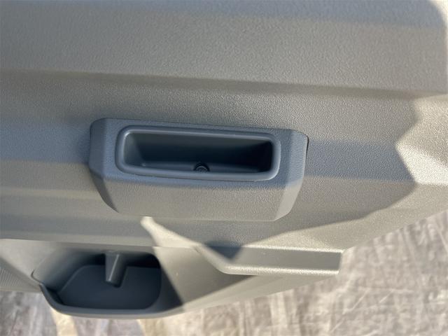 タフト Ｇ　バックカメラ　ナビ　クリアランスソナー　衝突被害軽減システム　オートライト　スマートキー　アイドリングストップ　電動格納ミラー　シートヒーター　サンルーフ　ＣＶＴ　ＡＢＳ　ＥＳＣ　アルミホイール（35枚目）