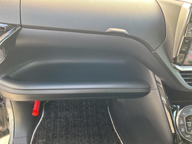 ヴォクシー ＺＳ　煌　４ＷＤ　４ＷＤ　バックカメラ　ナビ　レーンアシスト　衝突被害軽減システム　両側電動スライドドア　オートマチックハイビーム　オートライト　ＬＥＤヘッドランプ　スマートキー　アイドリングストップ　電動格納ミラー（26枚目）