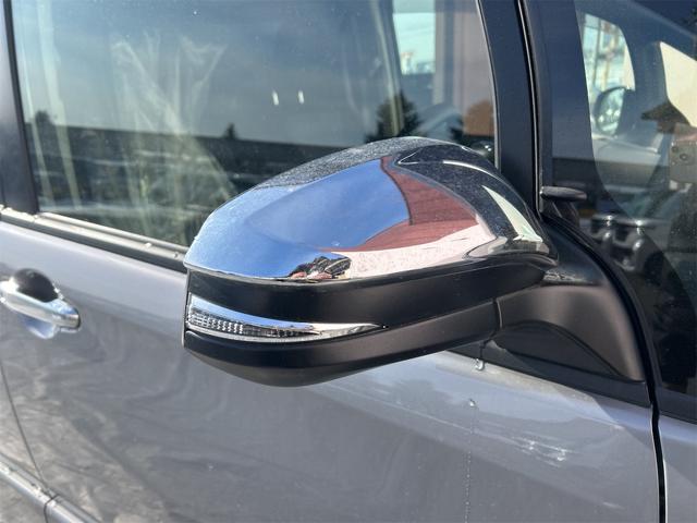 ヴォクシー ＺＳ　煌　４ＷＤ　４ＷＤ　バックカメラ　ナビ　レーンアシスト　衝突被害軽減システム　両側電動スライドドア　オートマチックハイビーム　オートライト　ＬＥＤヘッドランプ　スマートキー　アイドリングストップ　電動格納ミラー（62枚目）