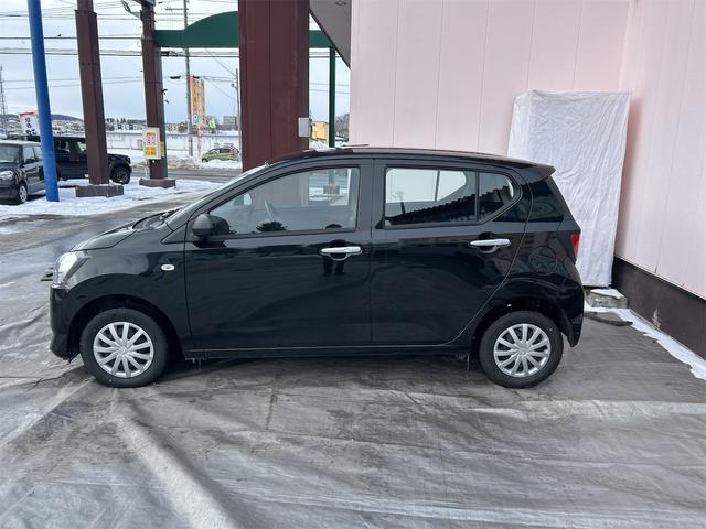 ミライース Ｌ　ＳＡＩＩＩ　４ＷＤ　クリアランスソナー　衝突被害軽減システム　オートマチックハイビーム　オートライト　キーレスエントリー　アイドリングストップ　ＣＶＴ　盗難防止システム　ＡＢＳ　ＥＳＣ　衝突安全ボディ　エアコン（7枚目）