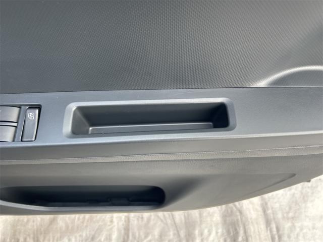 ミライース Ｌ　ＳＡＩＩＩ　４ＷＤ　クリアランスソナー　衝突被害軽減システム　オートマチックハイビーム　オートライト　キーレスエントリー　アイドリングストップ　ＣＶＴ　盗難防止システム　ＡＢＳ　ＥＳＣ　衝突安全ボディ　エアコン（41枚目）