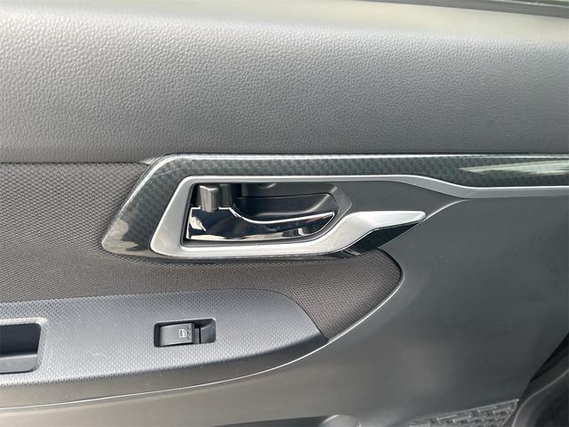 ムーヴ カスタム　Ｘリミテッド　ＳＡＩＩＩ　４ＷＤ　ドライブレコーダー　バックカメラ　ナビ　ＴＶ　クリアランスソナー　衝突被害軽減システム　オートマチックハイビーム　ＬＥＤヘッドランプ　スマートキー　アイドリングストップ　電動格納ミラー（27枚目）