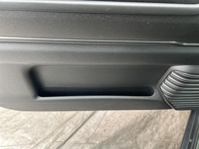 ハスラー ハイブリッドＧ　４ＷＤ　ドライブレコーダー　ＥＴＣ　バックカメラ　ナビ　オートライト　スマートキー　アイドリングストップ　電動格納ミラー　シートヒーター　ＣＶＴ　盗難防止システム　ＡＢＳ　ＥＳＣ　アルミホイール（30枚目）