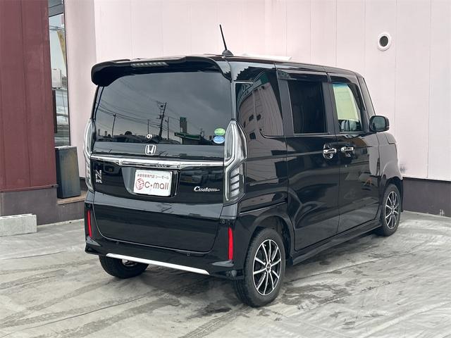 N-BOXカスタム Lターボ バックカメラ 両側電動スライドドア ナビ クリアランスソナー オートクルーズコントロール レーンアシスト 衝突被害軽減システム オートライト スマートキー アイドリングストップ 電動格納ミラー(9枚目)