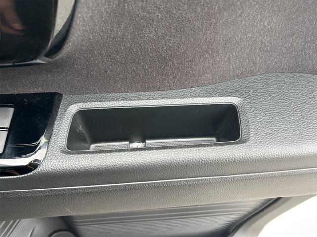 N-BOXカスタム Lターボ バックカメラ 両側電動スライドドア ナビ クリアランスソナー オートクルーズコントロール レーンアシスト 衝突被害軽減システム オートライト スマートキー アイドリングストップ 電動格納ミラー(35枚目)