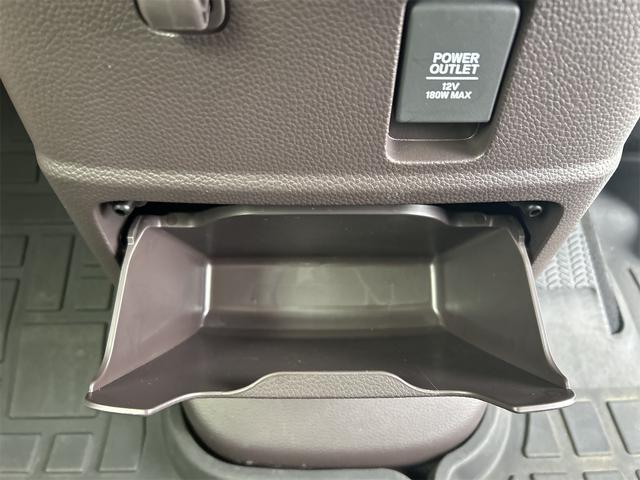 Ｎ－ＢＯＸ Ｇ・Ｌターボホンダセンシング　４ＷＤ　ドライブレコーダー　ＥＴＣ　バックカメラ　両側電動スライドドア　ナビ　ＴＶ　クリアランスソナー　オートクルーズコントロール　レーンアシスト　衝突被害軽減システム　オートライト（60枚目）