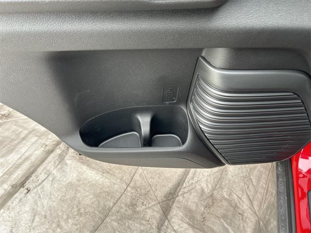 ハスラー ハイブリッドＧ　４ＷＤ　クリアランスソナー　オートクルーズコントロール　レーンアシスト　衝突被害軽減システム　オートライト　ＬＥＤヘッドランプ　スマートキー　アイドリングストップ　電動格納ミラー　シートヒーター（21枚目）