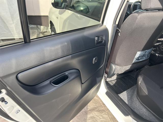 プロボックス F 4WD バックカメラ レーンアシスト 衝突被害軽減システム オートマチックハイビーム オートライト 電動格納ミラー 100V電源 AT ESC エアコン パワーウィンドウ 運転席エアバッグ(16枚目)