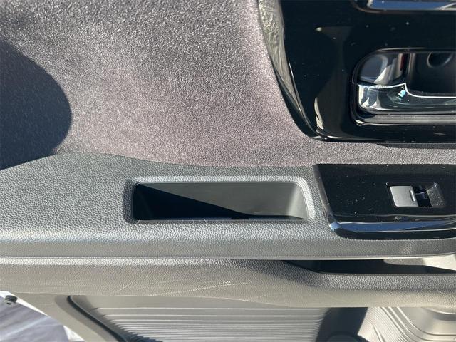 ホンダ Ｎ－ＢＯＸカスタム 24枚目