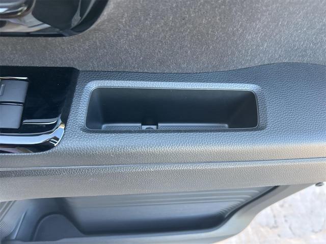 ホンダ Ｎ－ＢＯＸカスタム 38枚目