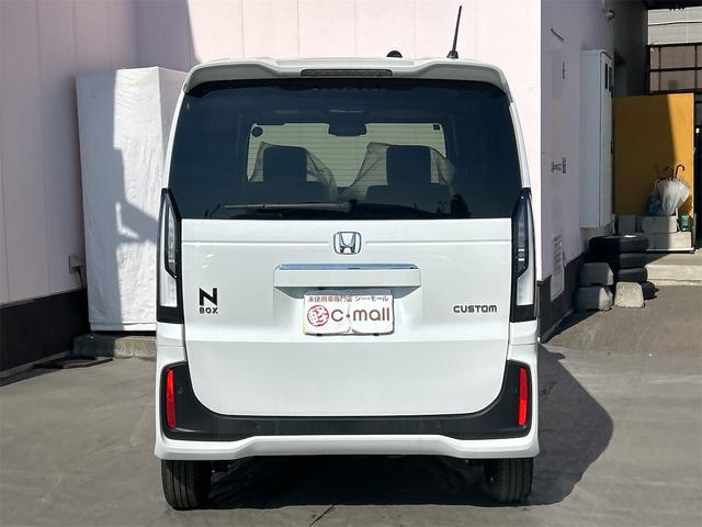 ホンダ Ｎ－ＢＯＸカスタム 10枚目
