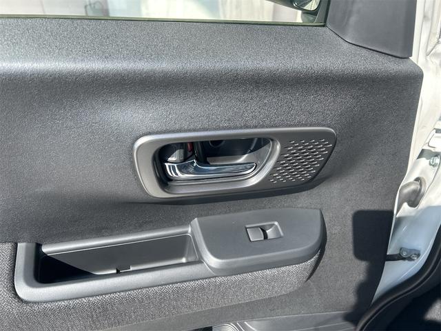 ホンダ Ｎ－ＢＯＸカスタム 26枚目