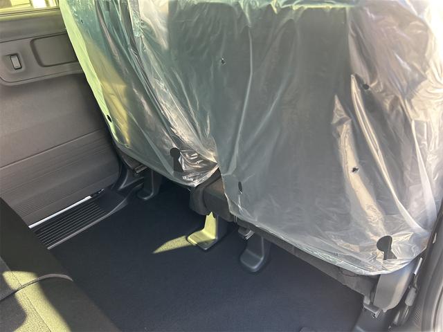 ホンダ Ｎ－ＢＯＸカスタム 33枚目