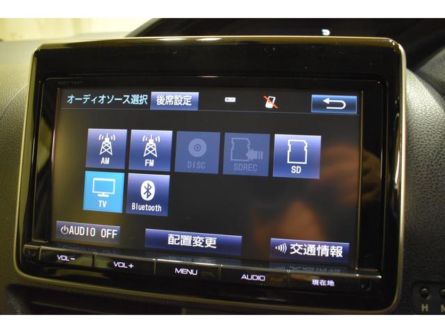 エスクァイア Gi 4WD 純正ナビ DTVバックカメラリヤフィリップダウンモニター クルーズコントロール ハーフレザーシート ドライブレコーダー オートマチックハイビーム コーナーセンサー 両側パワースライドドア(14枚目)