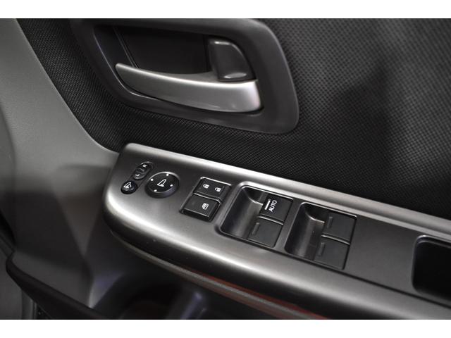 フリードハイブリッド ハイブリッド・Gホンダセンシング 4WD純正ナビDTVバックカメラ 後席モニター 両側パワースライドドア ホンダセンシング クルーズコントロール ETC シートヒーター プッシュスタート フォーグランプ(8枚目)