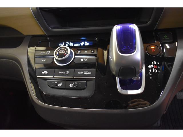 フリードハイブリッド ハイブリッド・Gホンダセンシング 4WD純正ナビDTVバックカメラ 後席モニター 両側パワースライドドア ホンダセンシング クルーズコントロール ETC シートヒーター プッシュスタート フォーグランプ(13枚目)