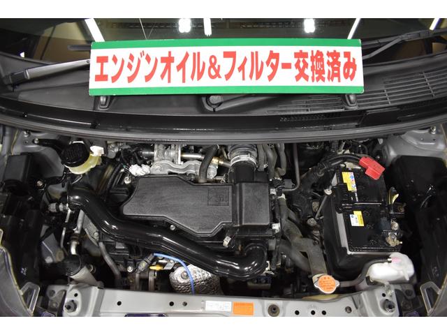 ルーミー カスタムＧ　４ＷＤ　純正ディスプレイオーディオＤＴＶバックカメラ　クルーズコントロールトヨタセーフティーセンス　両側パワースライドドア　ＥＴＣ２．０　プッシュスタート　クリアランスソナー　ブレーキホールド（2枚目）