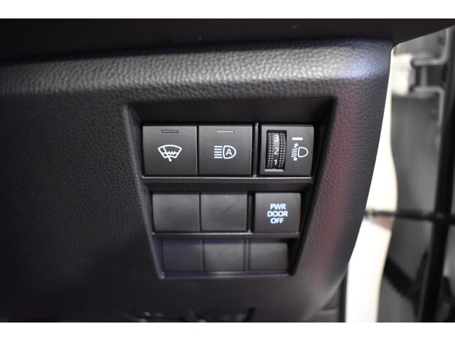 ノア Ｓ－Ｚ　４ＷＤ　ディスプレイオーディオＤＴＶバックカメラ　ナビ　ＴＳＳクルーズコントロール　両側パワースライドドア　クリアランスソナー　ハーフレザーシート　シートヒーター　ＥＴＣ　オートマチックハイビーム（6枚目）