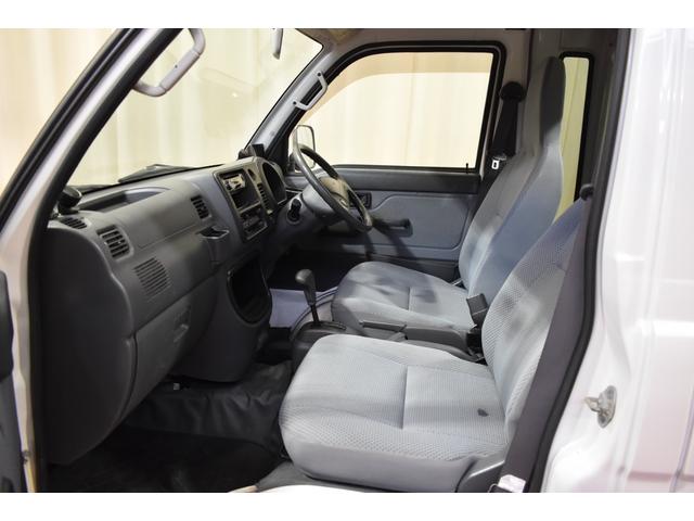 ハイゼットトラック ジャンボ　４ＷＤ　エアコン　パワーステアリング　パワーウインド　ライトレベリング　荷台作業灯　ゲートプロテクター　エンジンスターター（3枚目）